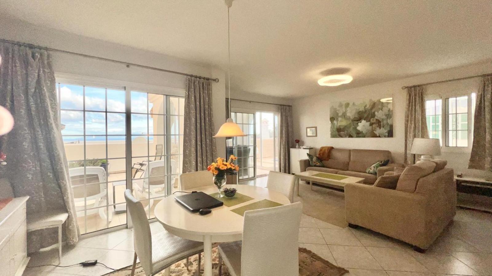 Villa Parque Del Conde, Ocean View 아데제 외부 사진