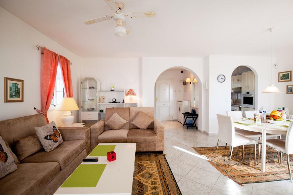 Villa Parque Del Conde, Ocean View 아데제 객실 사진
